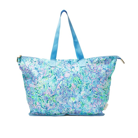 LILLY PULITZER Getaway Packable Tote - Picture 2 of 3